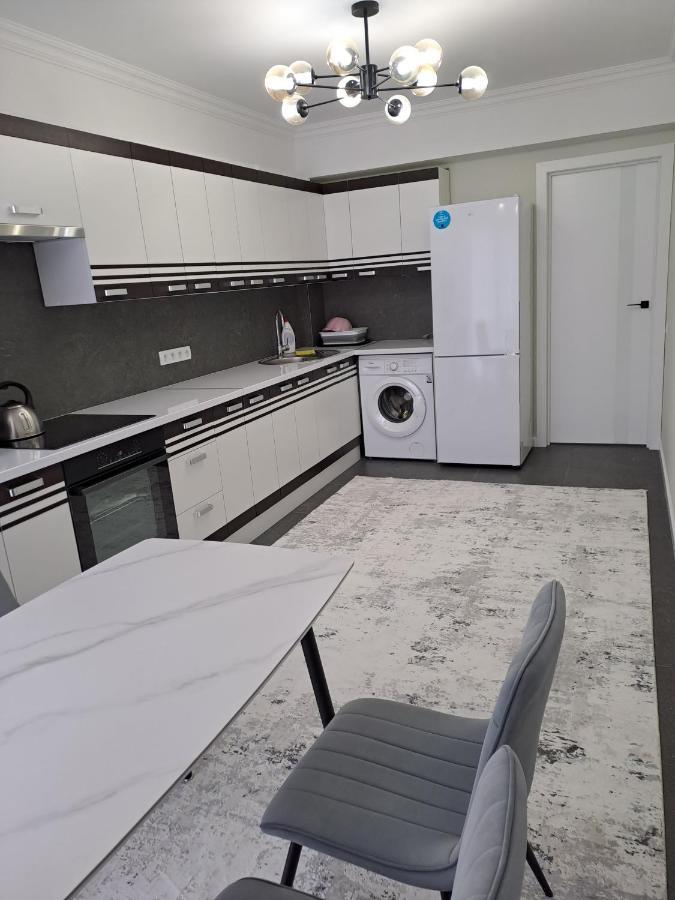 Airport 24&24 Car Parking Apartman Kisinyov Kültér fotó